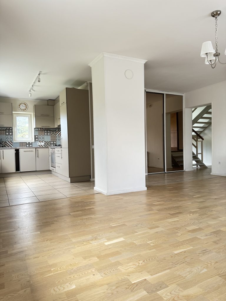 Dienvidu iela 17,  Stopiņu novads- Dzidriņas