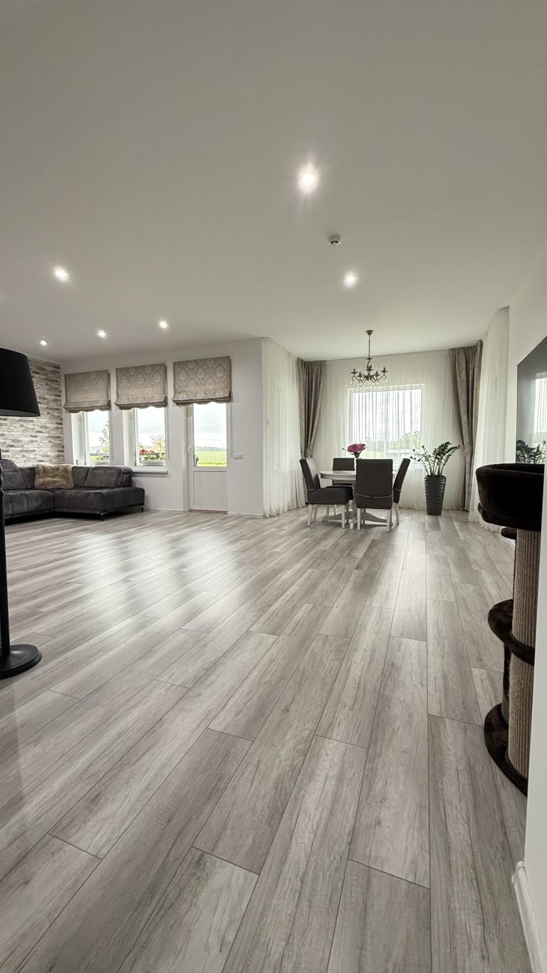 Māja Ogresgalā, Ogres novadā